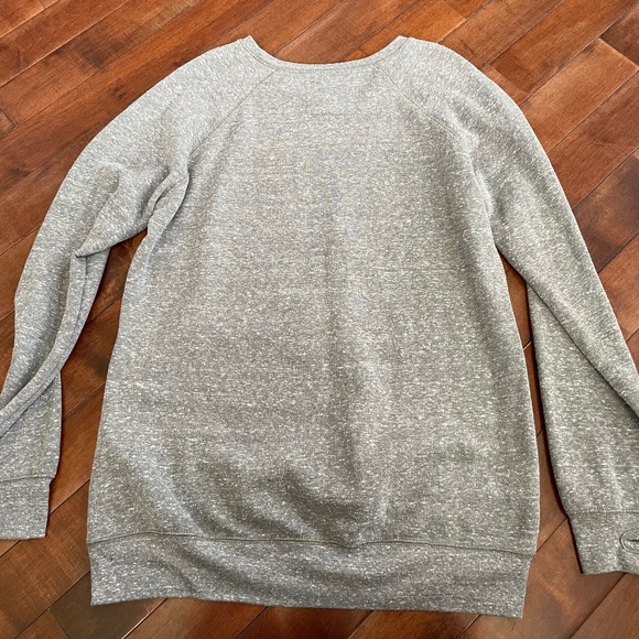 Three Square Gray University of Maryland "Tailgates and Touchdowns" Pullover 2XL - Picture 5 of 5